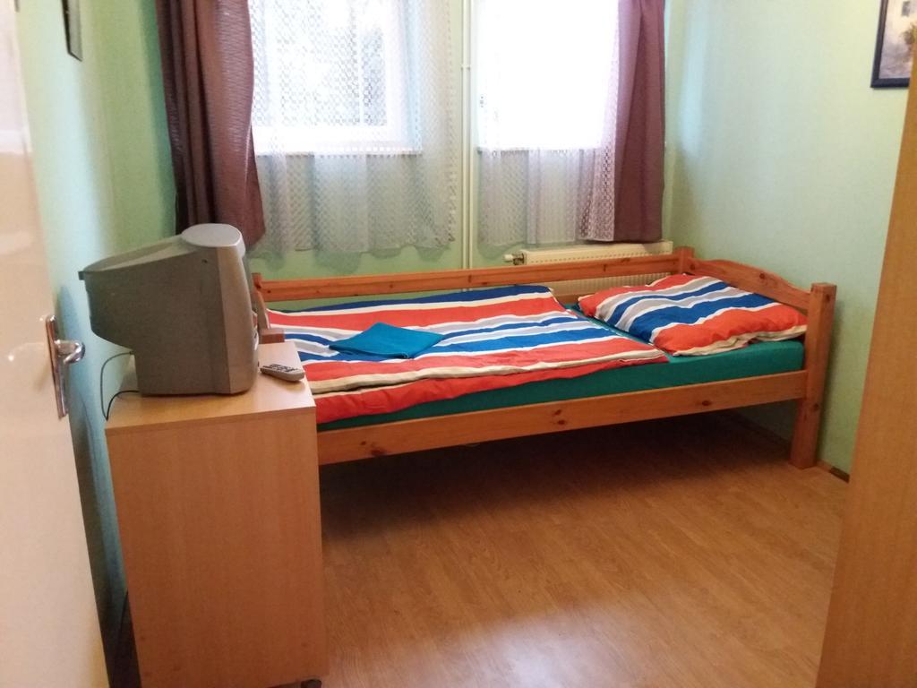 Rossini Apartman Apartman Miskolc Kültér fotó